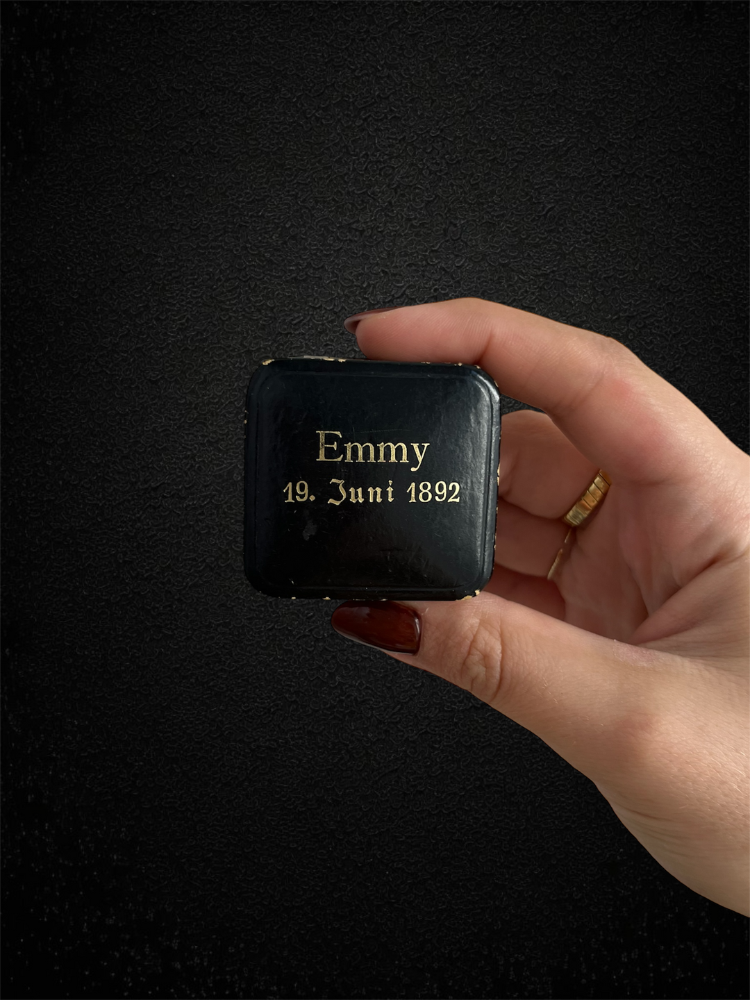 Spilla Tedesca di Compleanno