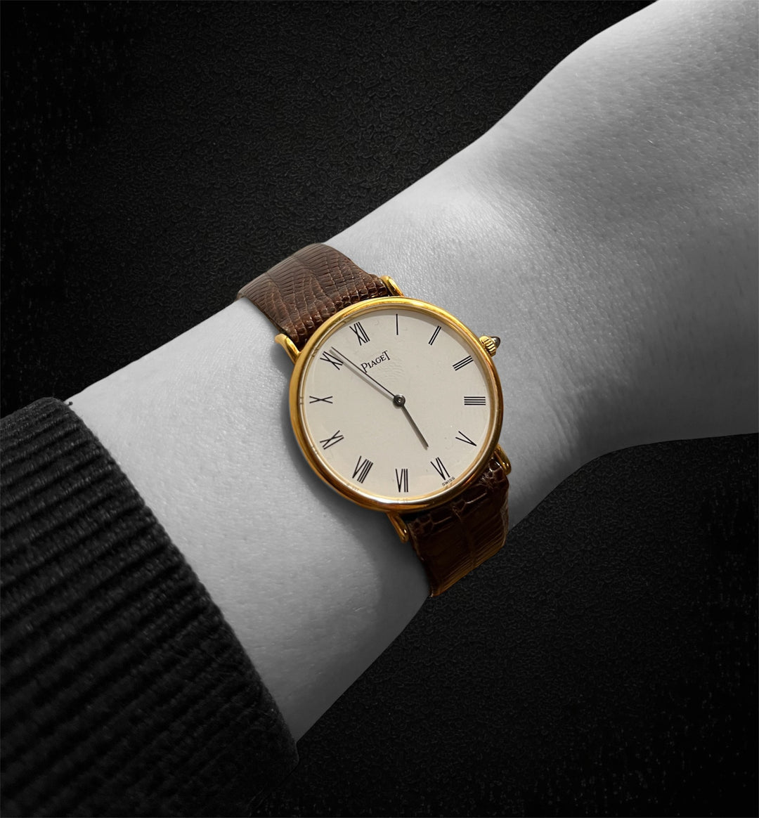 Piaget 18K zlato ohišje, mehanska, ref. 9025
