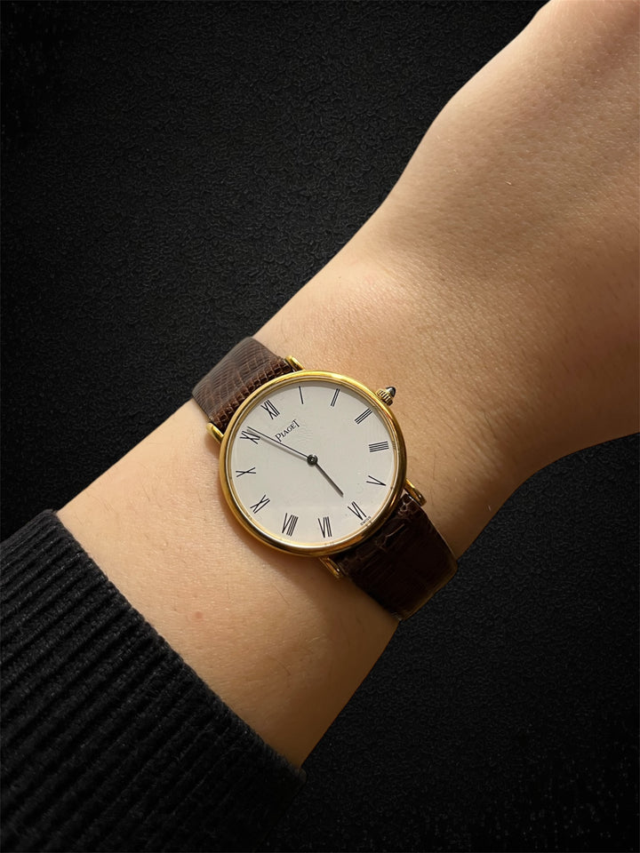 Piaget 18K zlato ohišje, mehanska, ref. 9025