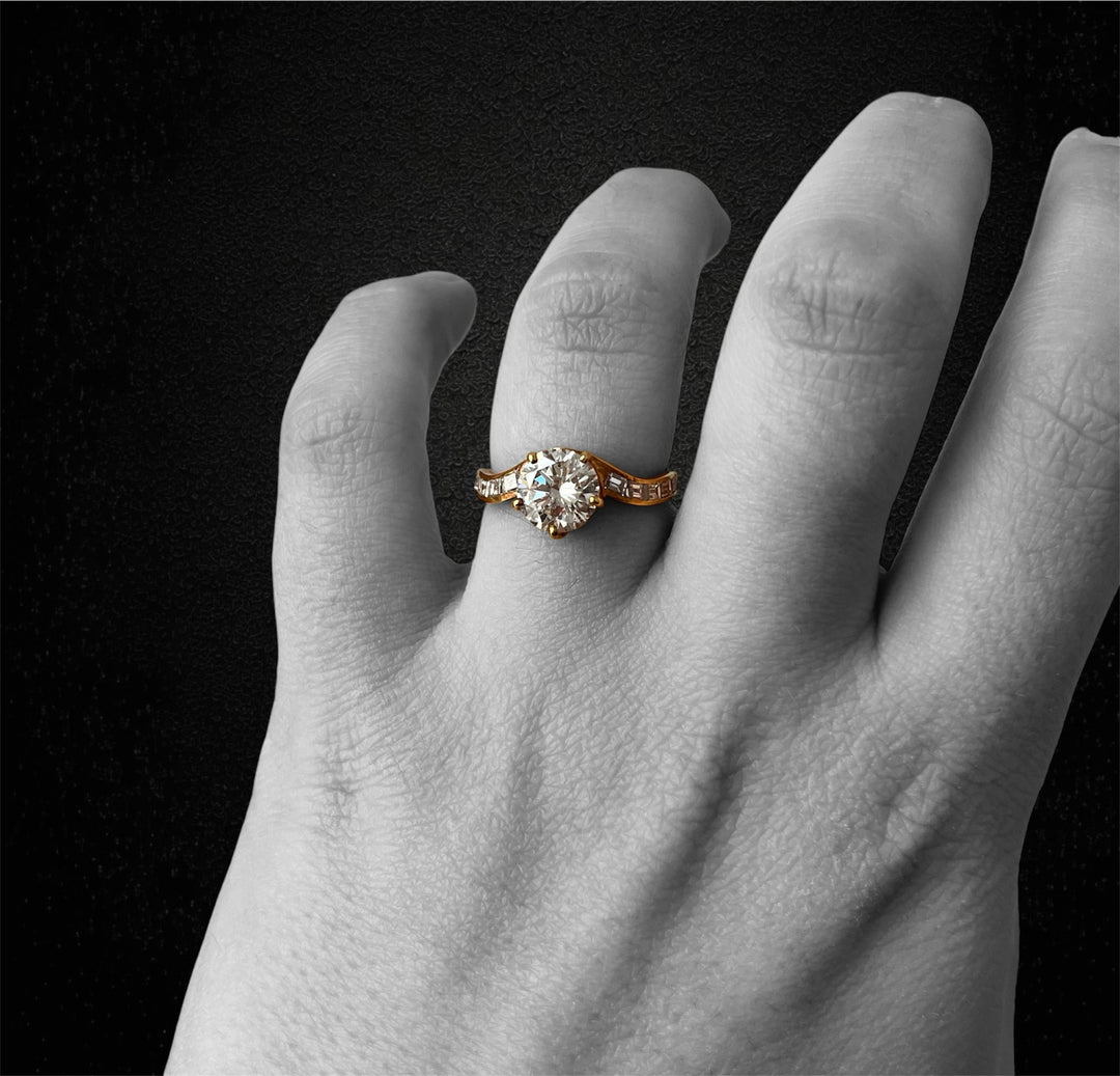 Anello di Fidanzamento con Diamante da 1,69 carati