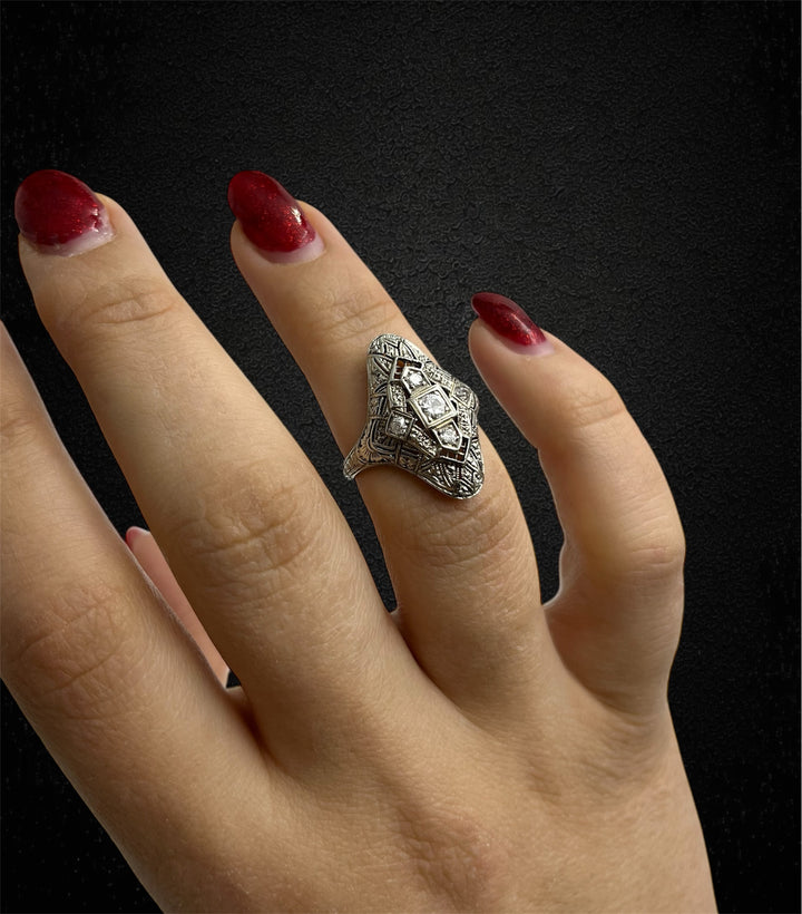 Raro Anello Francese Art Nouveau