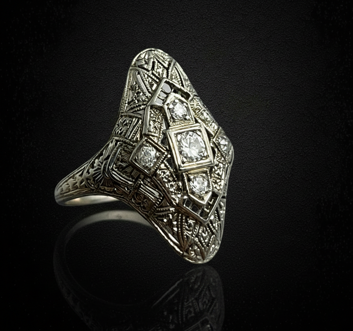 Raro Anello Francese Art Nouveau