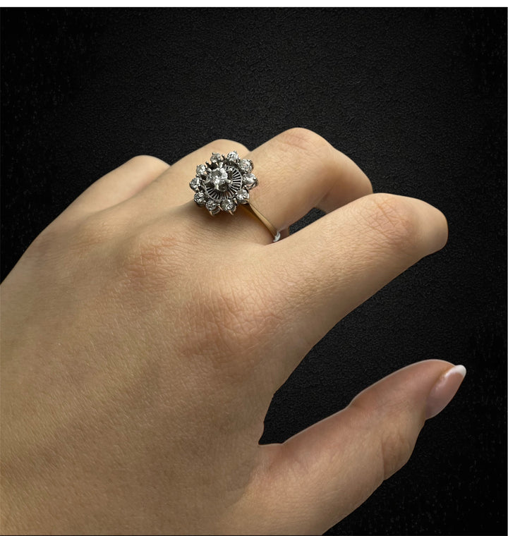 Anello in Oro Bianco con Diamanti, Periodo Littorio Italiano