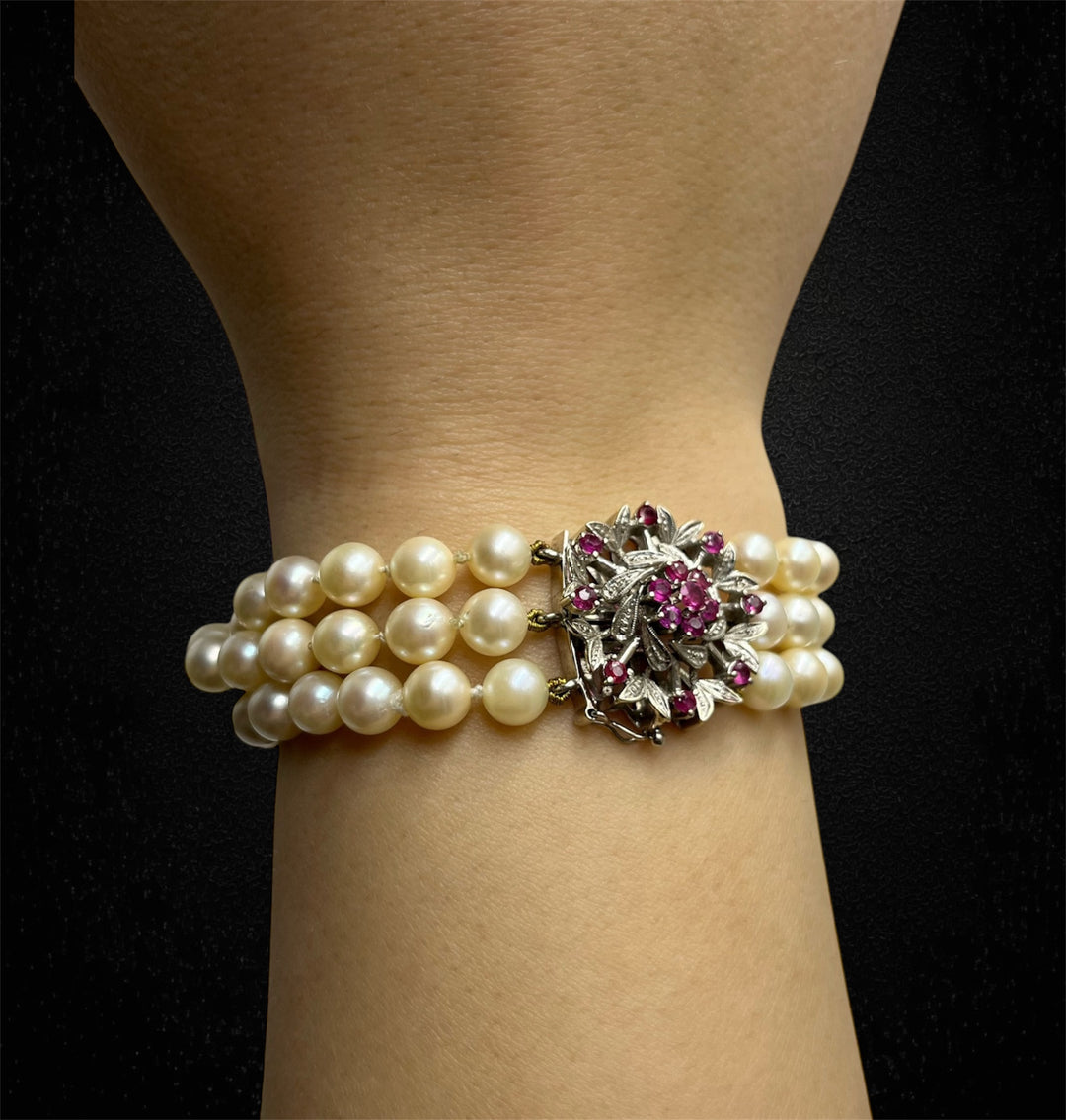 Bracciale Novecentesco a Tre Fili di Perle