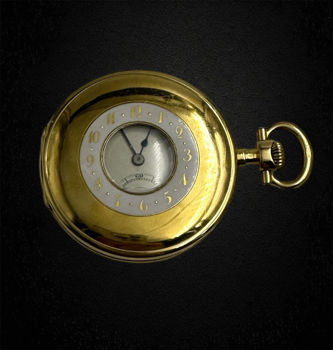 Orologio "occhio di bue" in oro, destinato al mercato inglese.