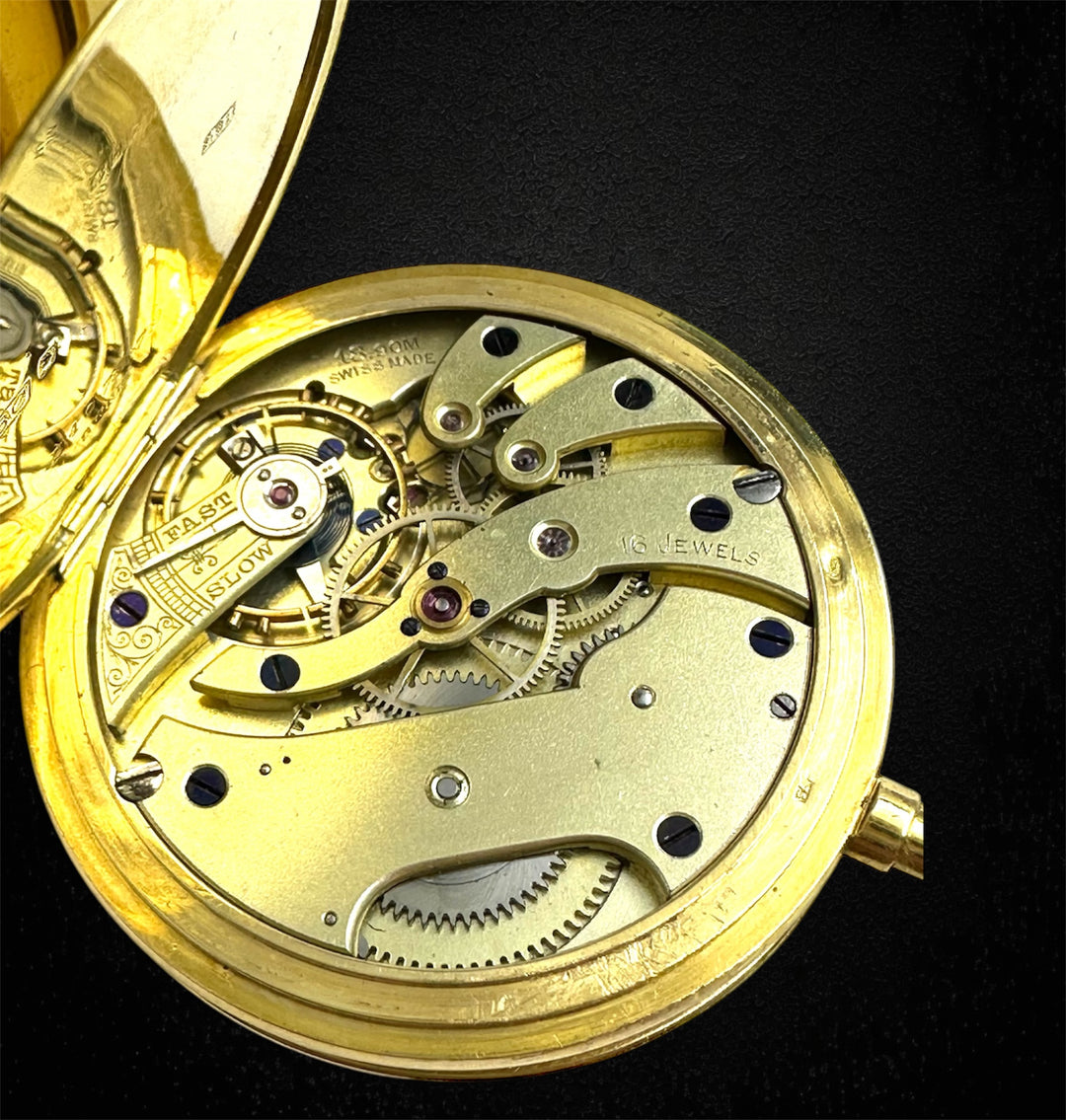 Orologio "occhio di bue" in oro, destinato al mercato inglese.