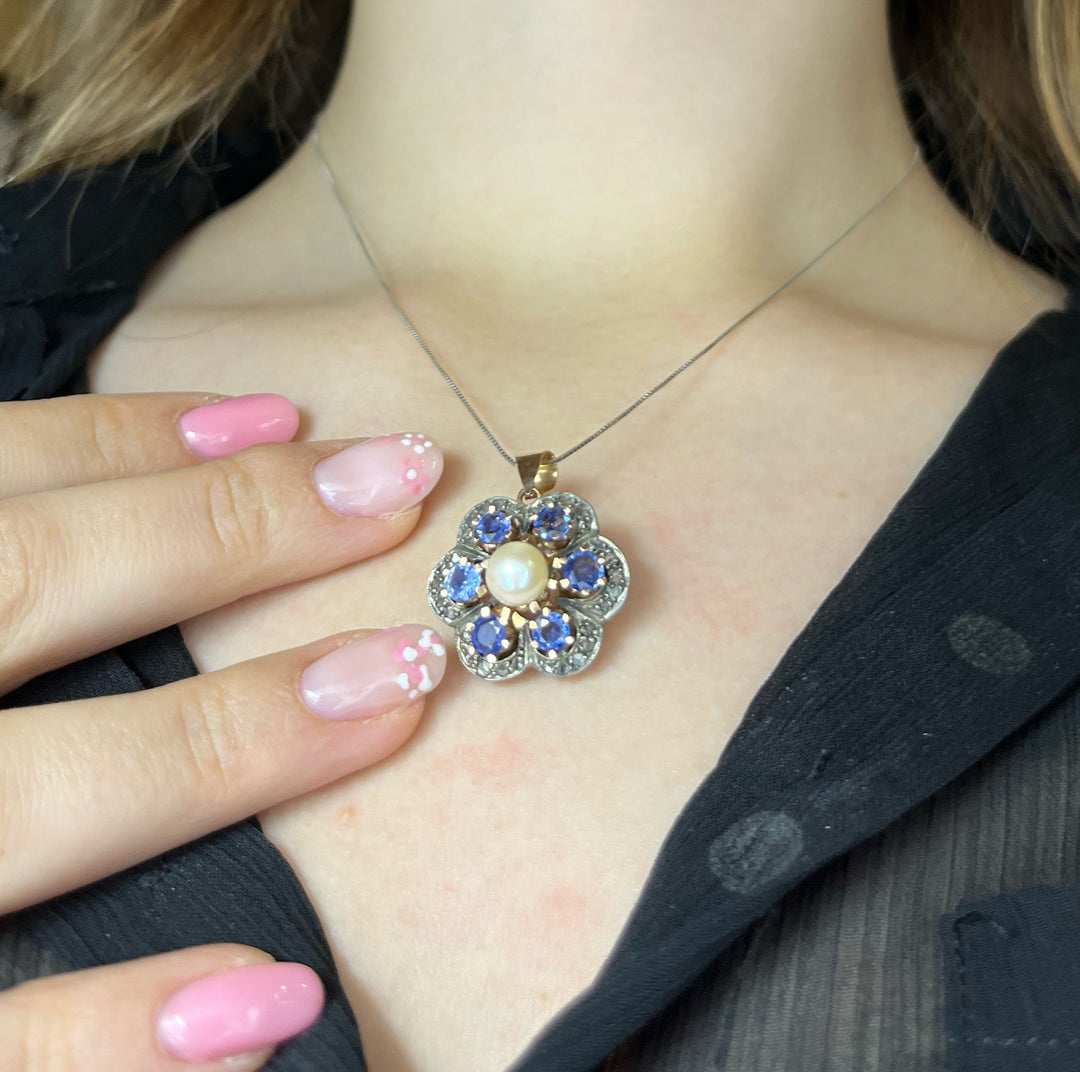 Ciondolo con Zaffiri, Perla e Diamanti