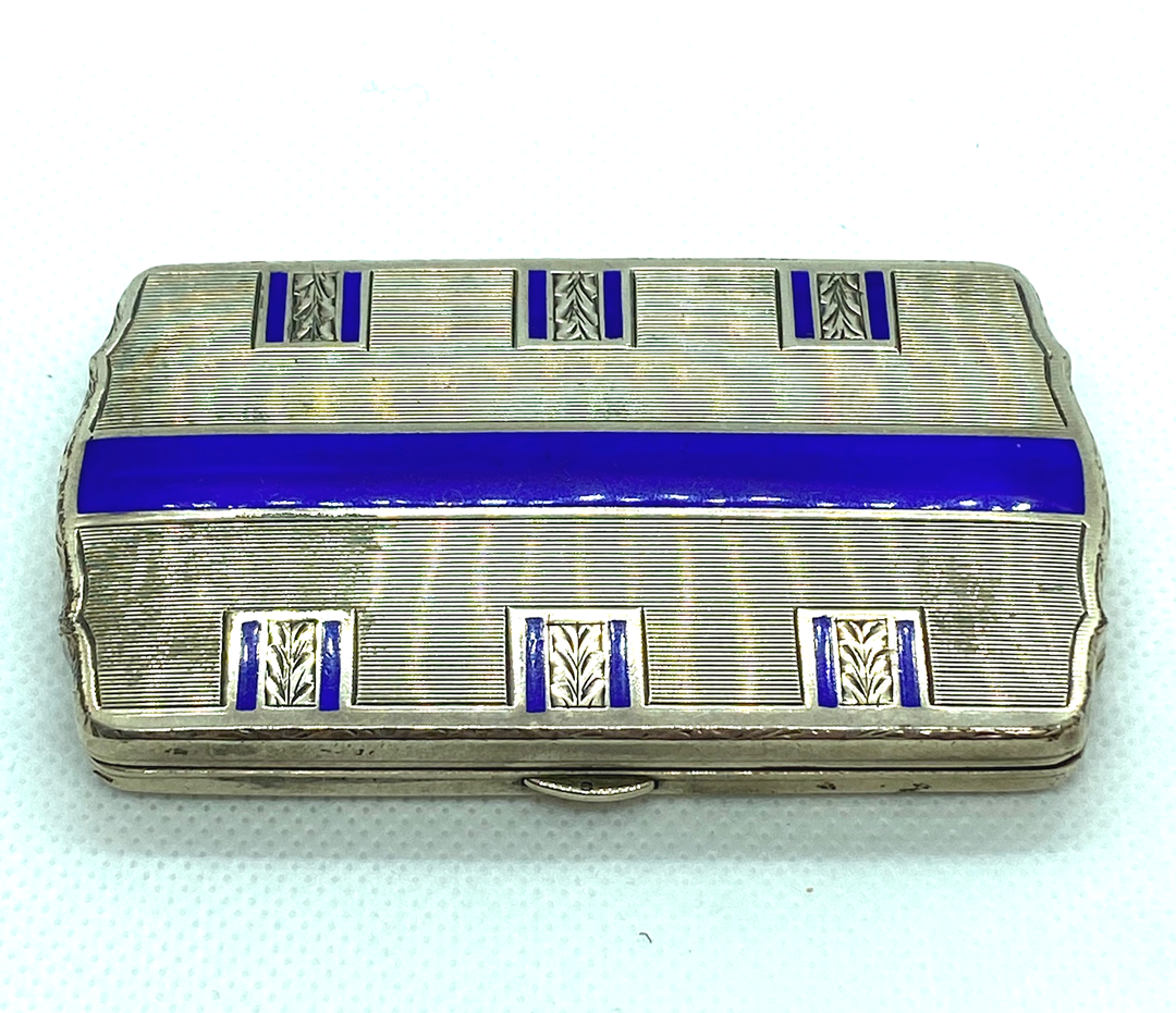 Scatola per sigarette in argento smaltato dell'Impero Austriaco.