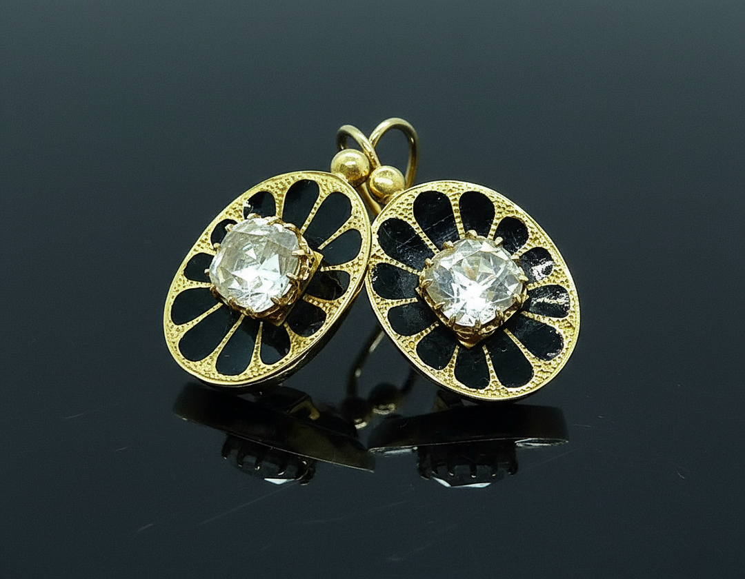 Orecchini Pendenti con Smalti Neri, Impero Austroungarico