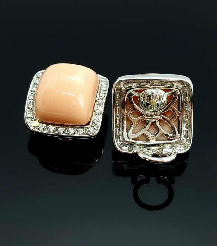 Raffinati Orecchini Italiani in Corallo Rosa