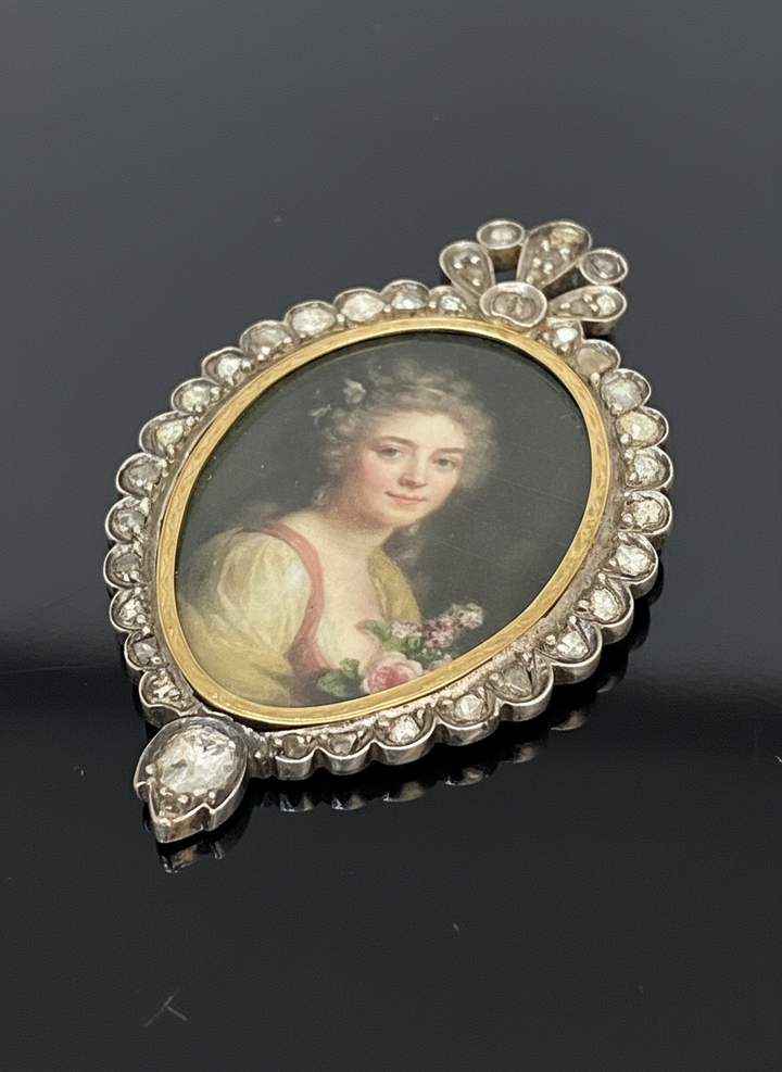 Refined Austro-Hungarian pendant