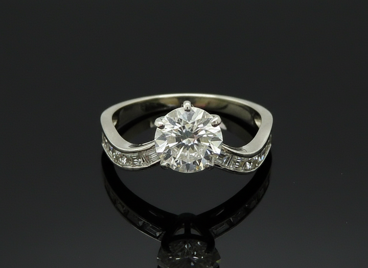 Anello con Solitario da ct. 1.73