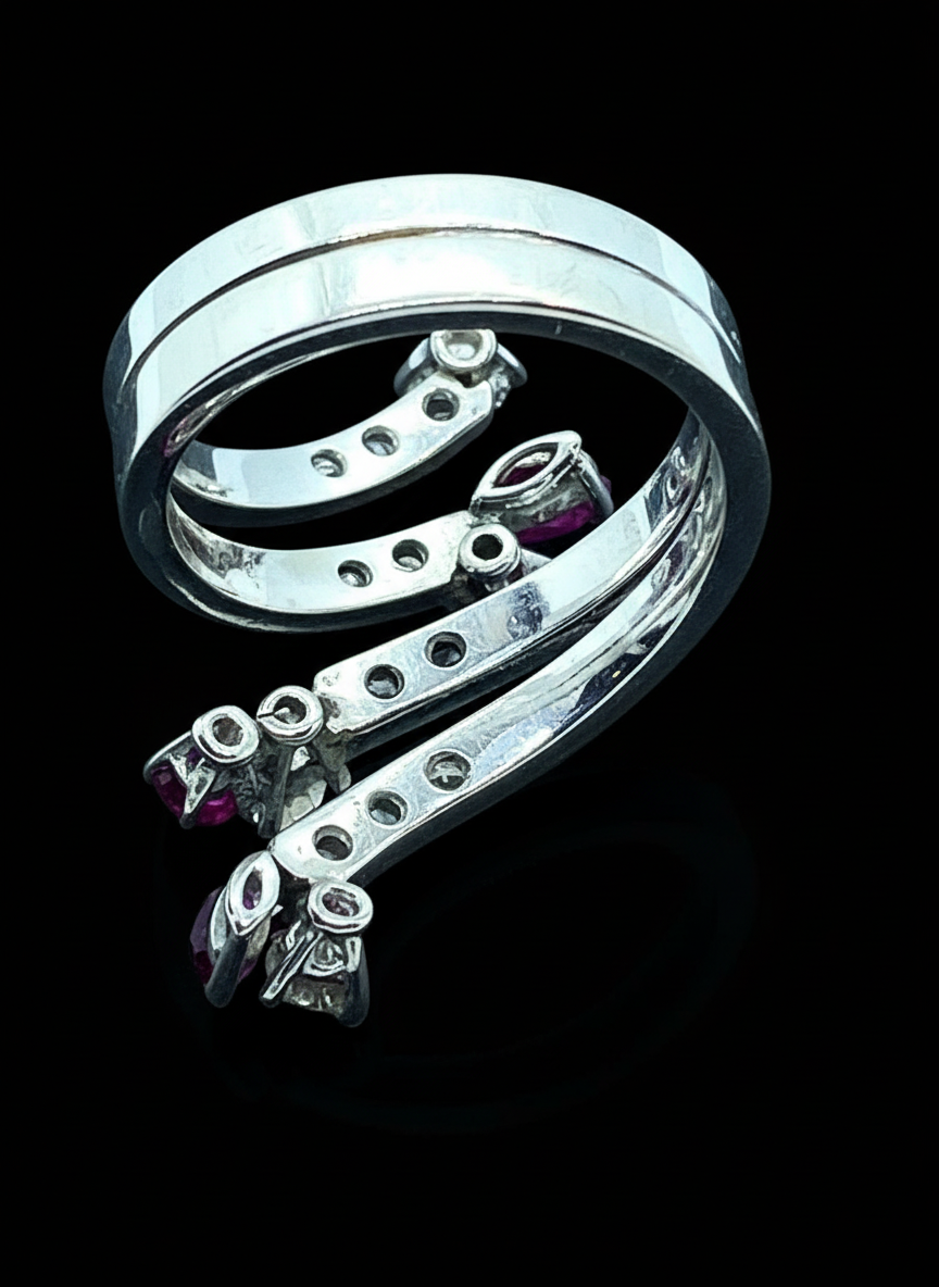 Anello a Serpente Stilizzato