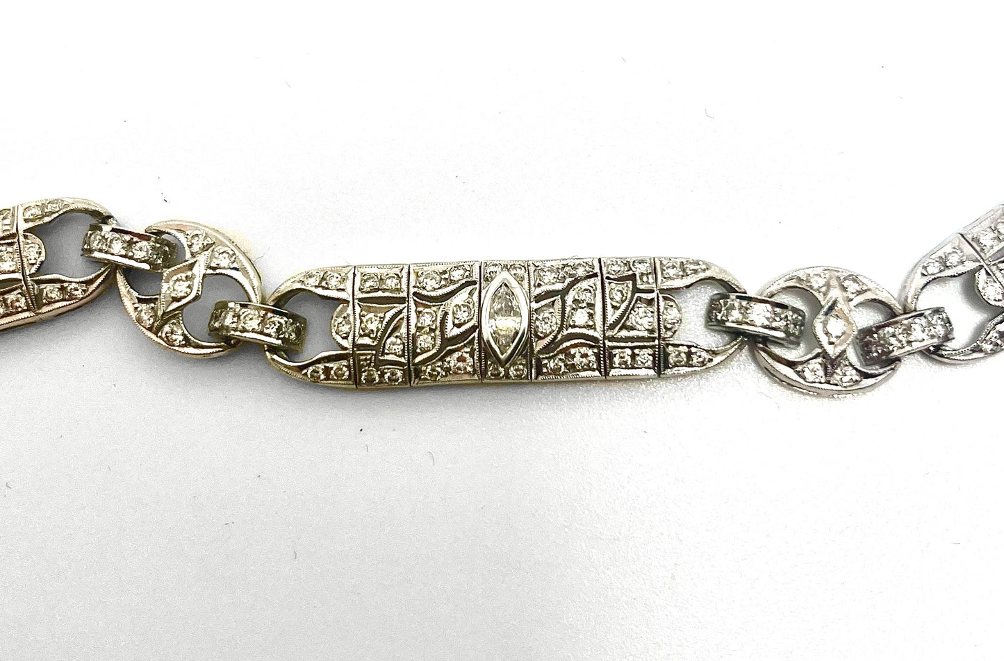 Stunning italian art deco diamonds bracelet