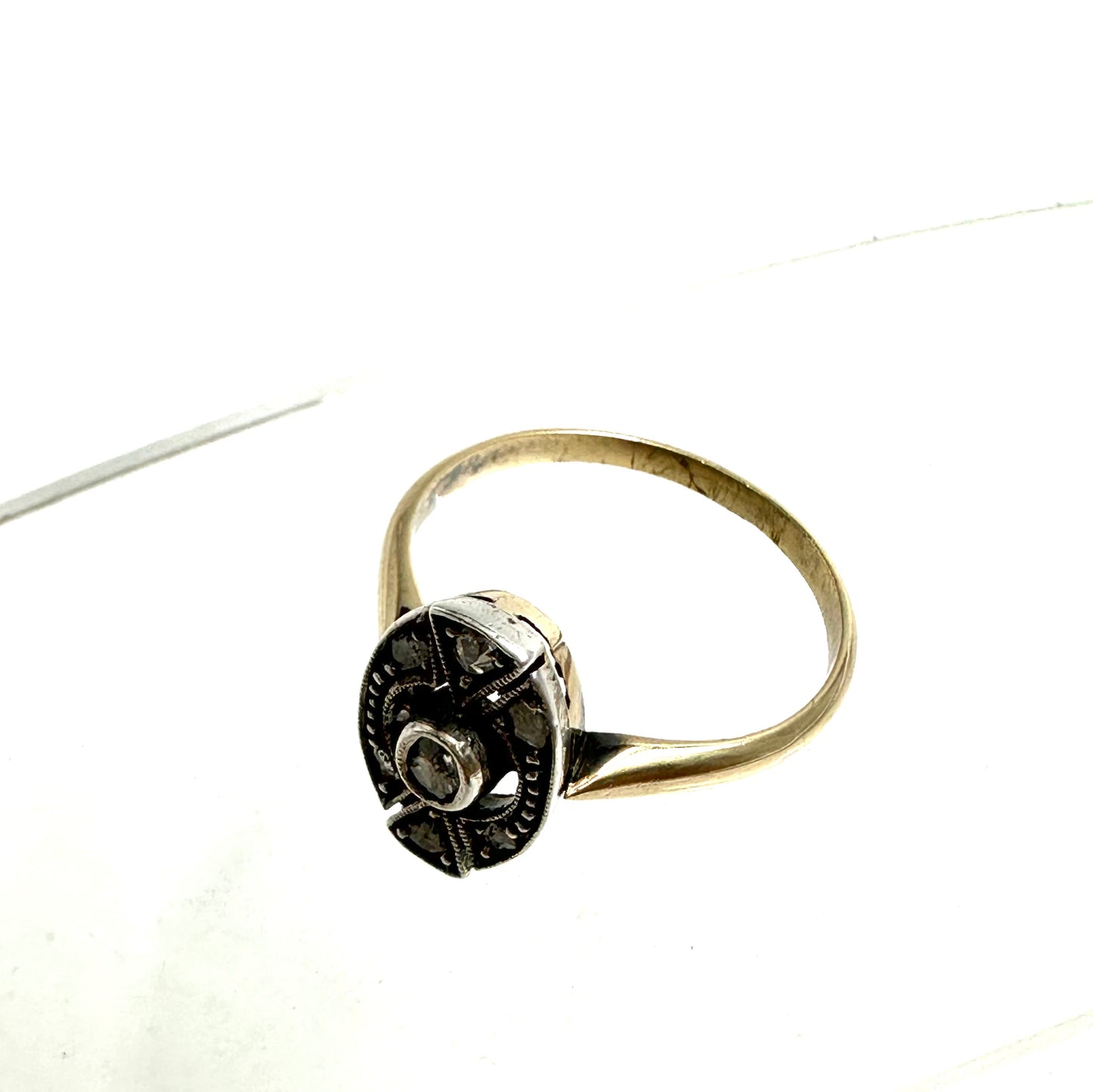 Art Nouveau diamond ring