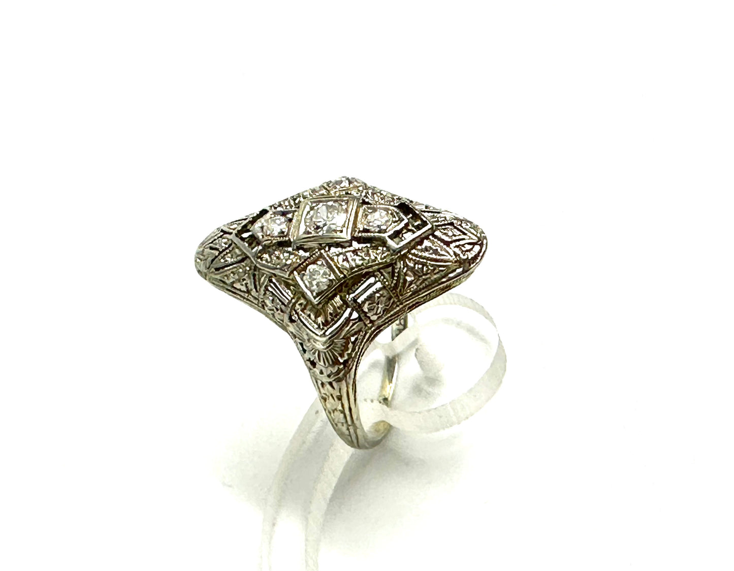 Stunning French-made Art Nouveau ring