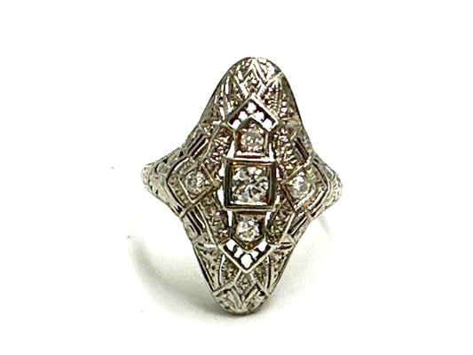 Stunning French-made Art Nouveau ring