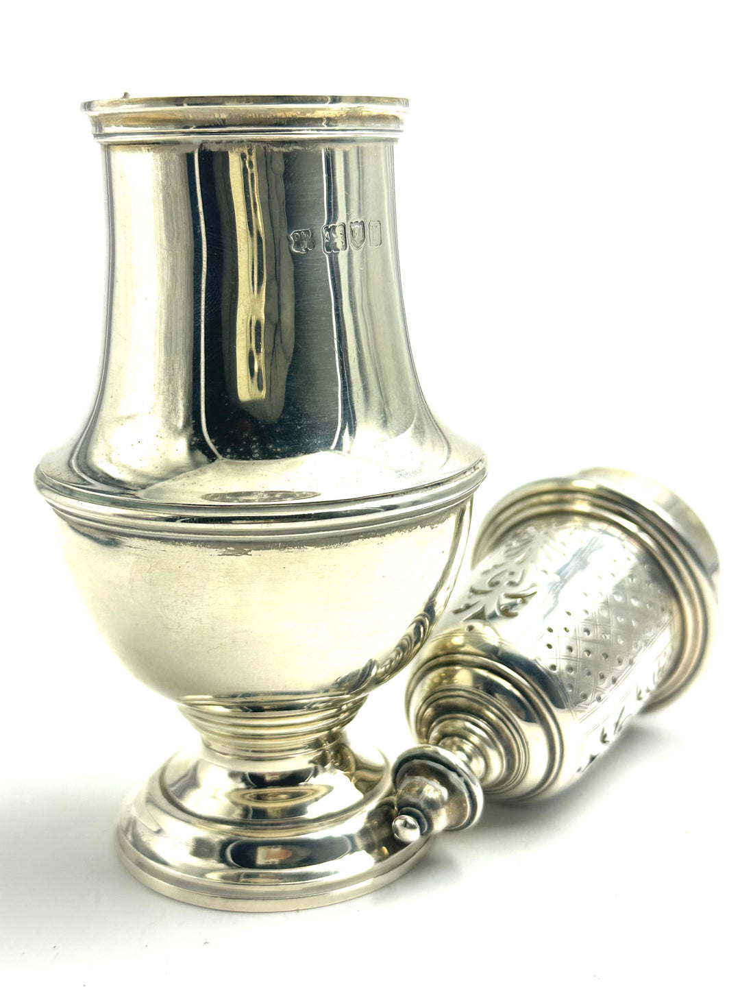 Refined English sugar sifter, by Daniel & John Wellby