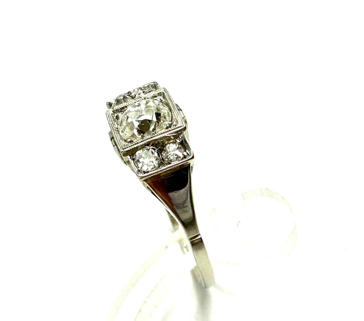 Early 20th century diamonds ring