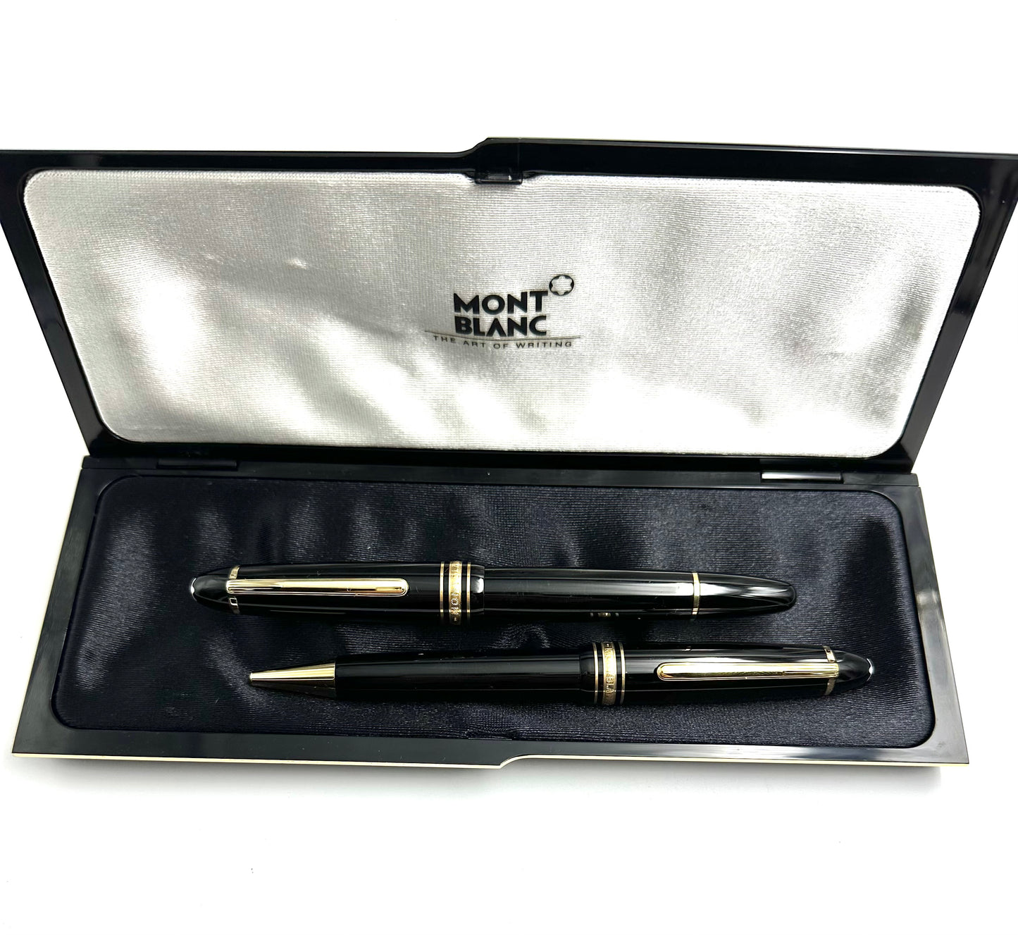 Montblanc Set of Meisterstück Ballpoint and Fountain Pen