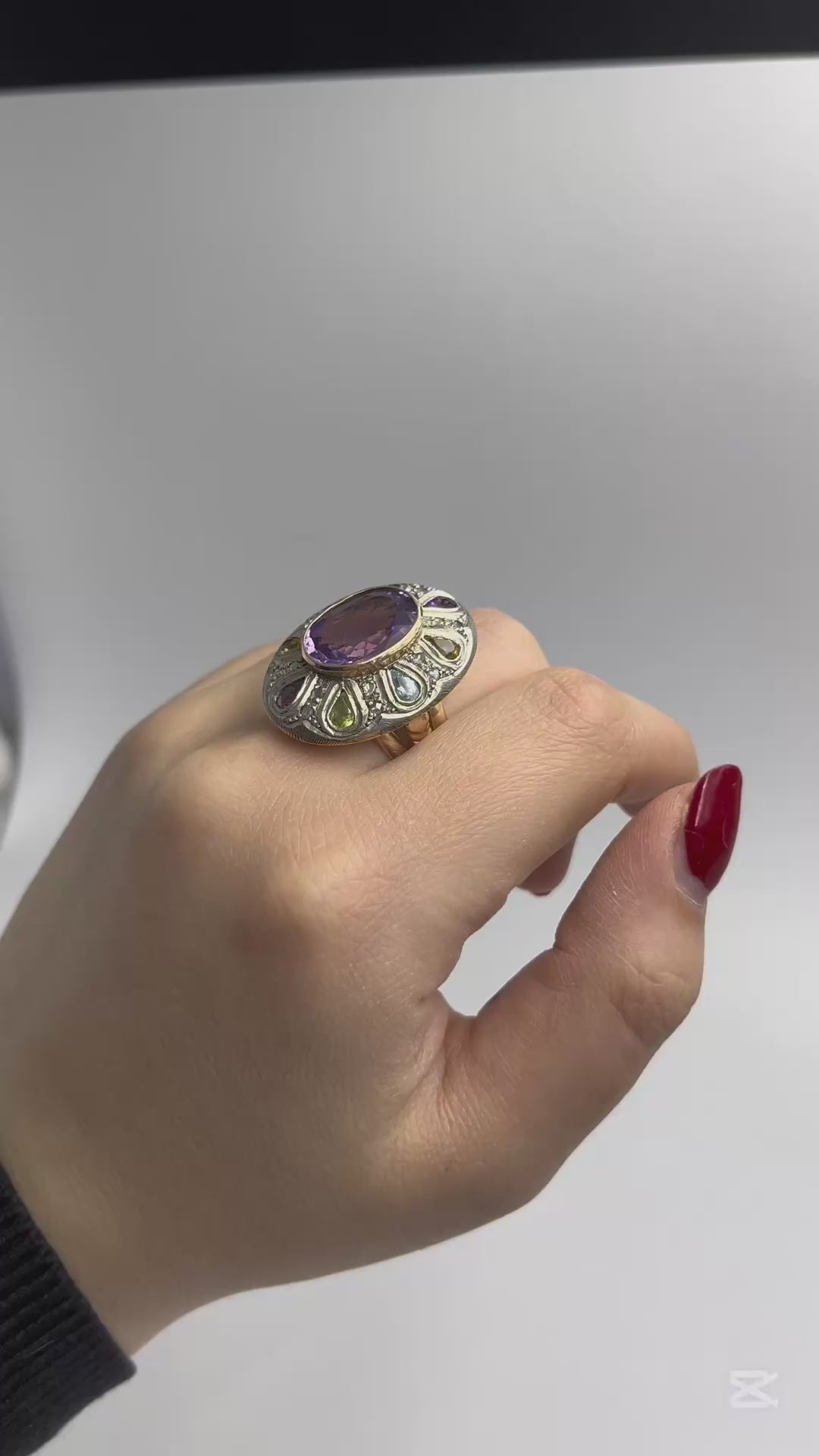 Anello Artistico con Pietre Multicolori