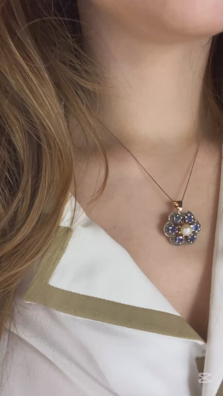 Ciondolo con Zaffiri, Perla e Diamanti