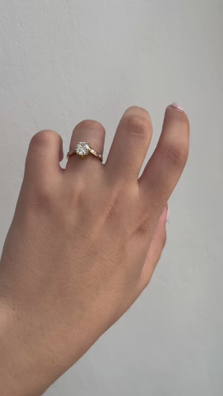 Anello di Fidanzamento con Diamante da 1,69 carati