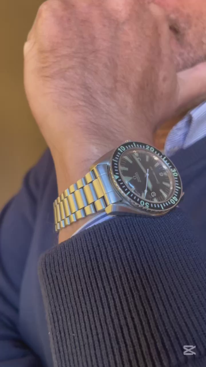 Omega Seamaster 300 "big triangle diver" Ref. 165.024 (1968)