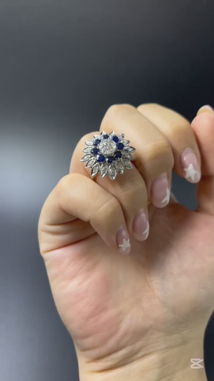 Anello a Fiore Stellato con Zaffiri e Diamanti